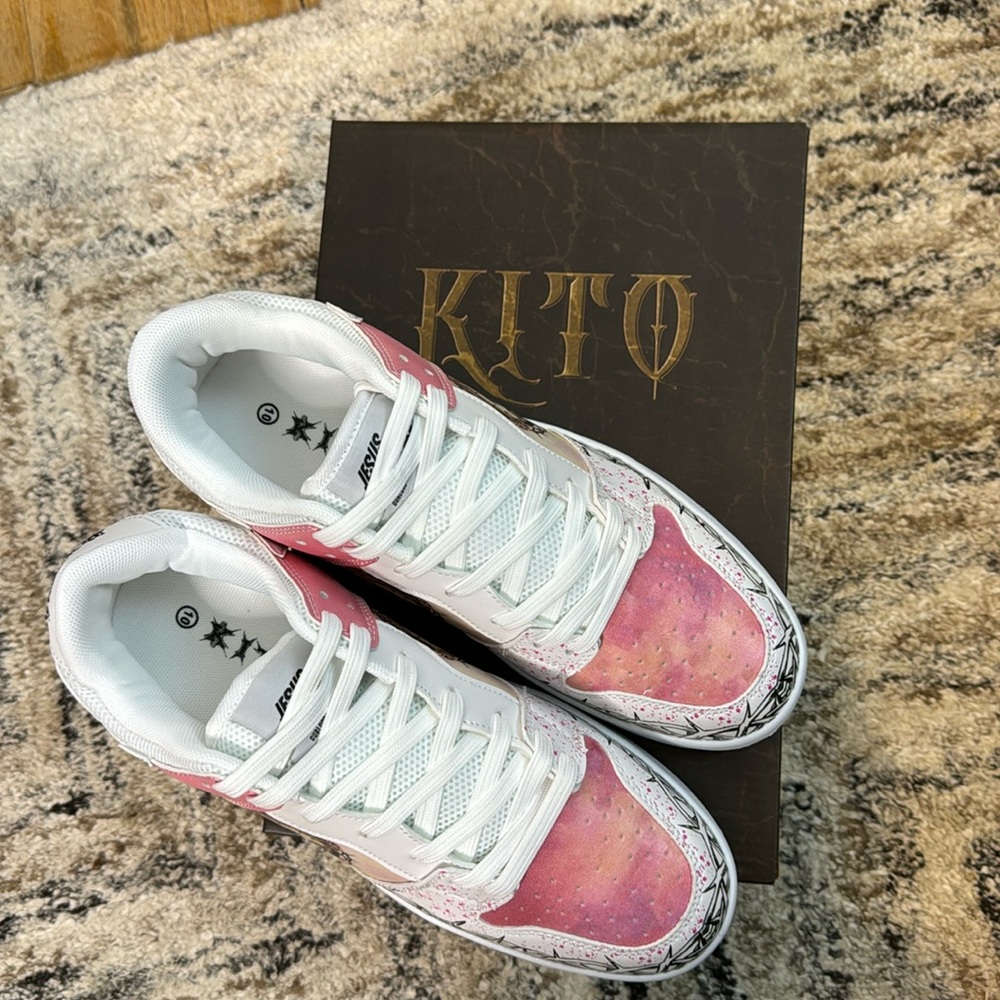 NIB. Mens.KITO PASSION OF CHRIST, RESURRECTION DAY SZ 10 Sneakers, - Picture 2 of 6